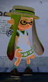 A female Inkling wearing the Choco Clogs