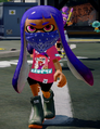 Another female Inkling wearing the Paisley Bandana.