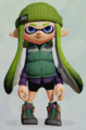 A female Inkling wearing the Forest Vest.