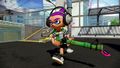 An Inkling running with the Bamboozler 14 Mk I equipped.