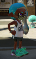 A female Inkling wearing the Squid Facemask.