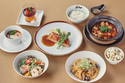 Basic Plan Course Content: Salad Hors d'Oeuvre, Today's Pasta, Chinese-Style Chawanmushi, Chicken Thigh Confit with Choucroute, Hama Pork Mapo Tofu and Rice, Fruit Macedonia