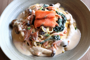 Smoked Salmon and Spinach Pasta (スモーク香るサーモンとほうれん草のパスタ) ¥2,200