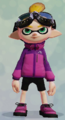 Another male Inkling wearing the Berry Ski Jacket.