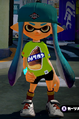 Another female Inkling wearing the Backwards Cap.
