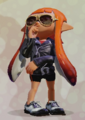 Another female Inkling wearing the Black Inky Rider.