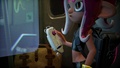 Agent 8 using the CQ-80