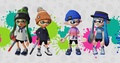 Another female Inkling (far left) wearing the Sporty Bobble Hat, holding an N-ZAP '89.