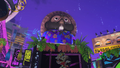 The Inkopolis Plaza tanuki statue, wearing an aloha shirt