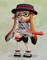 A female Inkling wearing the Herbivore Tee, holding an N-ZAP '89.