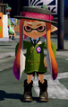 A female Inkling wearing the Classic Straw Boater.