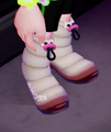 Front view of the Snowy Down Boots in Splatoon.