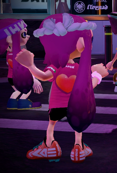 File:Traditional headband + splatfest tee + soccer cleats back.png