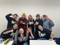 A photo of the live musicians from the Splatoon 3 Live Concert featuring Deep Cut at Nintendo Live 2024 TOKYO. Top row from left to right: Seiichiro, Haruka Sakamoto, Wakazaemon, Hajime Gushiken, Tetsuya Oyama. Bottom row from left to right: NanaN, Shoko Nagasaki, Junya Kondo, Amane Takai