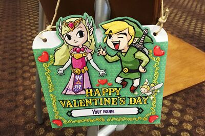 Play Nintendo TWW Valentine's Day Card Holder.jpg