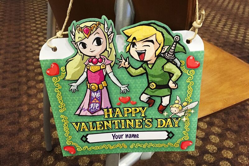File:Play Nintendo TWW Valentine's Day Card Holder.jpg