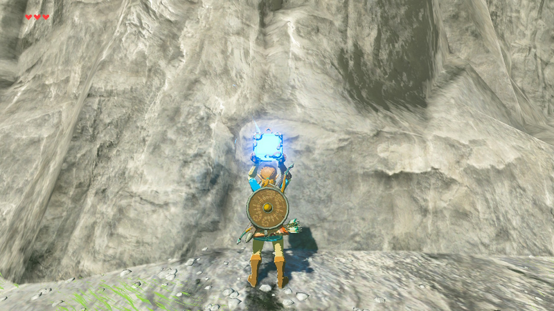 File:BotW Link Holding Remote Bomb (Cube).png